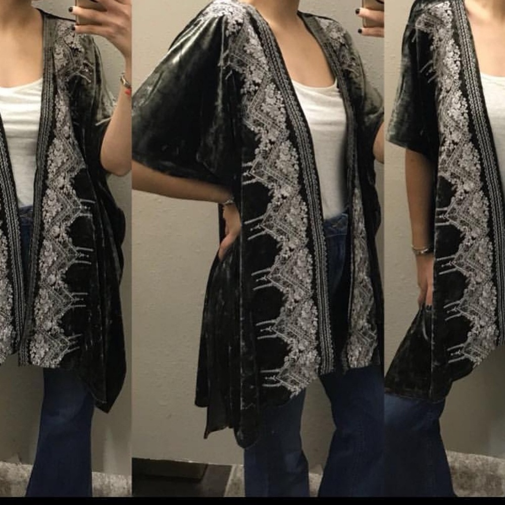 New olive green embroidered velvet kimono